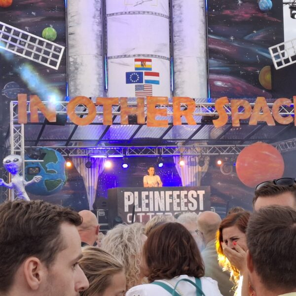 Thijs-smeets-dj-pleinfeesten-ottersum2